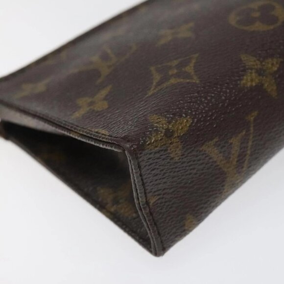 LOUIS VUITTON Monogram Poche Toilette 15 Pouch M47546 LV Auth 114251 - Picture 4 of 16